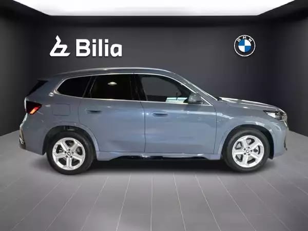 BMW X1 xDrive 23d pack m 2024 - Photo 2