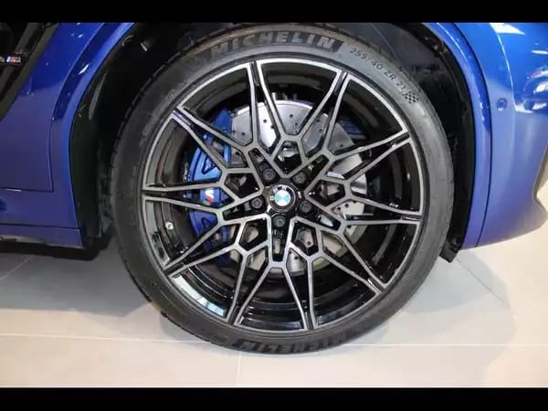 BMW X4 M Competition 2023 - Photo 3