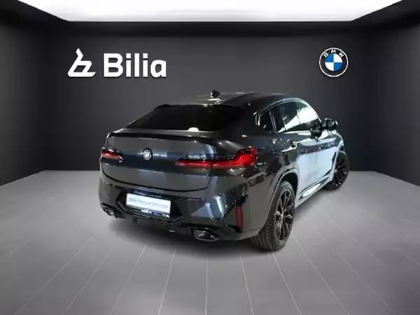 BMW X4 PACK M // 2023 - Photo 2