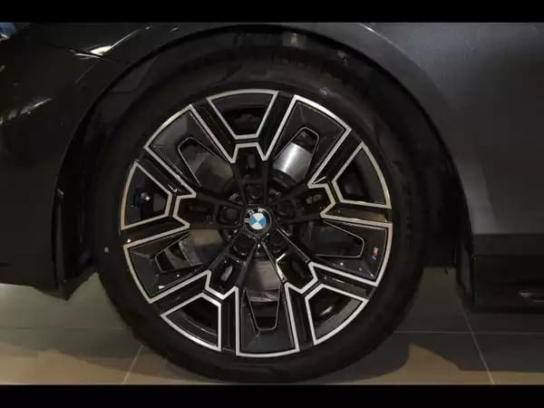 BMW 520 D xDrive - Photo 3