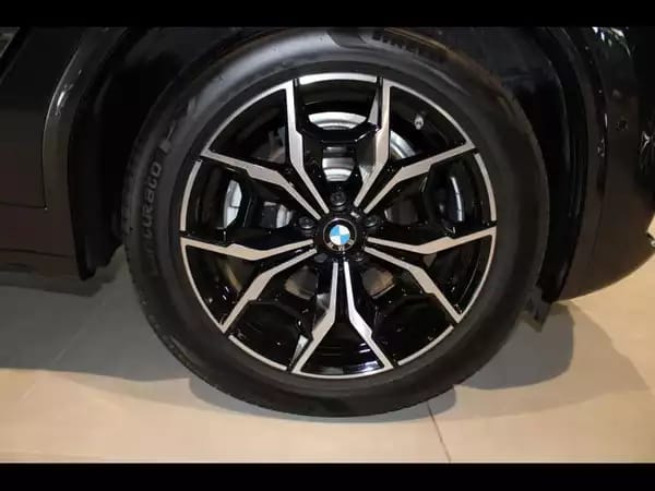 BMW X3 xDrive20d pack M 2024 - Photo 3