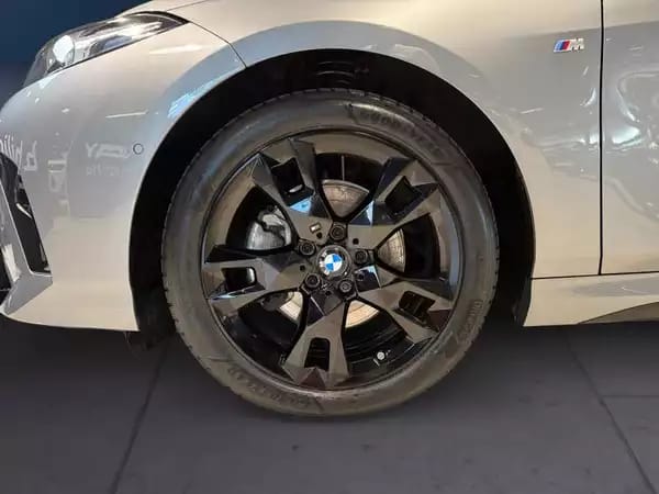 BMW 120 120I PACK M 2024 - Photo 3