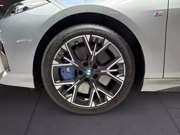 BMW 120 Pack M 2024 - Photo 3