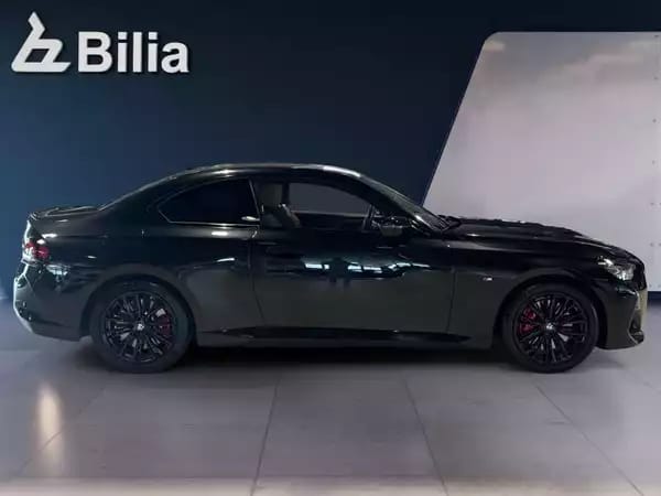 BMW 218 218I PACK M // 2024 - Photo 2