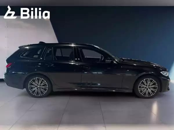 BMW 330 330d pack M xDrive - Photo 2