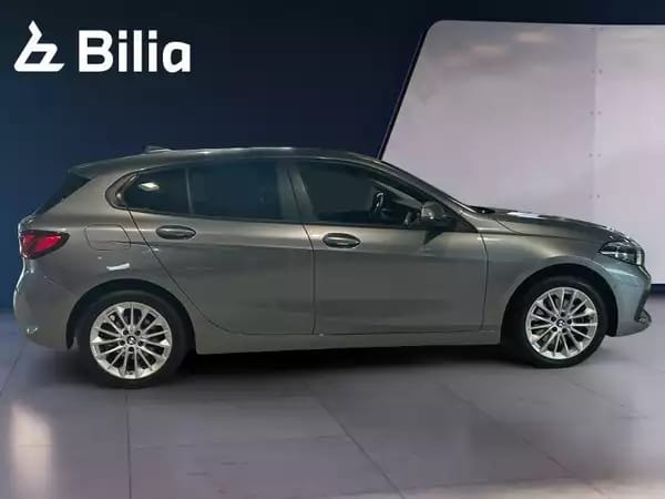 BMW 118 118i Advantage - Photo 2