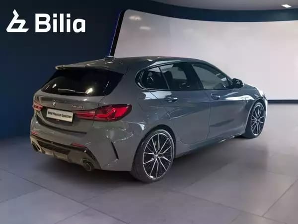 BMW 135 M135i XDrive 2022 - Photo 2