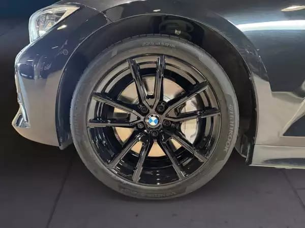 BMW 330 Touring - Photo 3