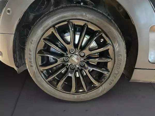 MINI Cooper Clubman 2020 - Photo 3