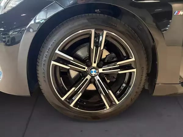 BMW 220 220i pack M 2024 - Photo 3