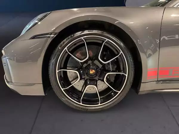 Porsche 911 Turbo S - Photo 3