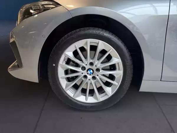 BMW 118 118i advantage - Photo 3