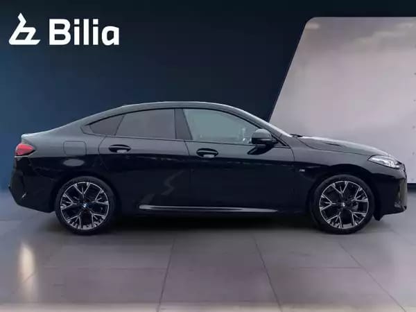 BMW 220 220d Gran Coupé Kit M Sport - Photo 2