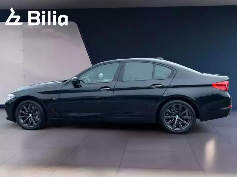 BMW 530 530i xDrive Berline Sport Line - Photo 1