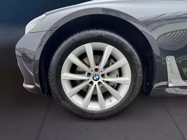 BMW 730 730d Limousine - Photo 3