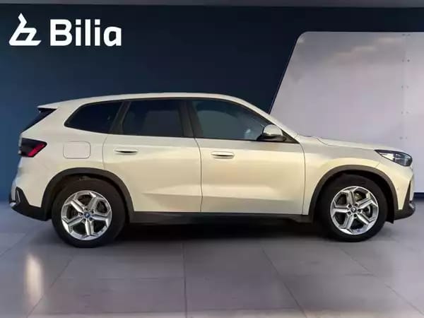 BMW iX1 iX1 xDrive 30 - Photo 2