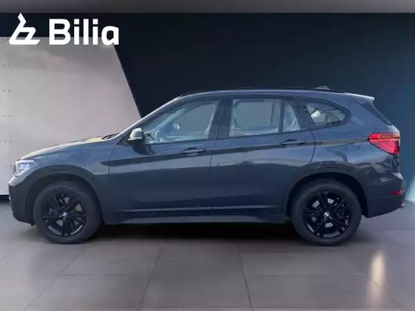 BMW X1 X1 xDrive20i - Photo 2