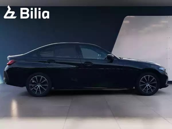 BMW 318 318i Berline - Photo 2