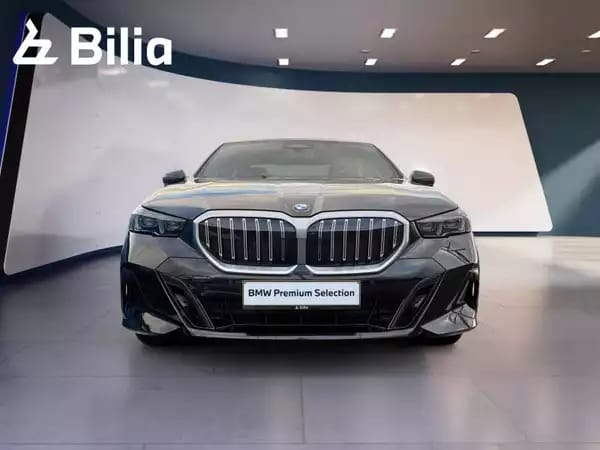 BMW 520 520i Berline Kit M Sport - Photo 2