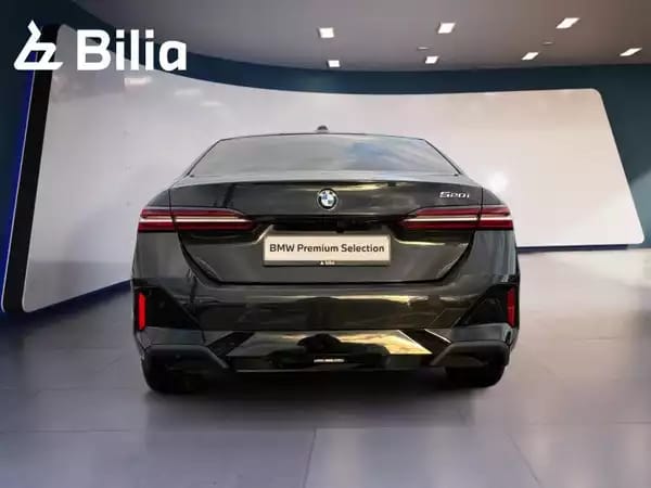 BMW 520 520i Berline Kit M Sport - Photo 3