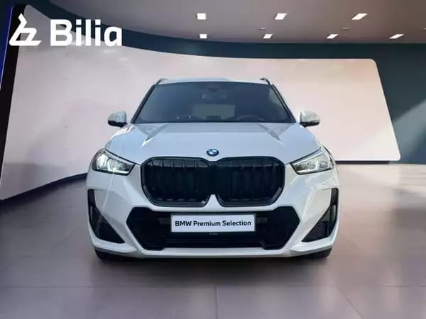 BMW X1 X1 sDrive18d - Photo 2