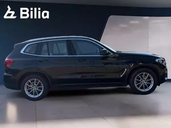 BMW X3 X3 sDrive18d - Photo 2