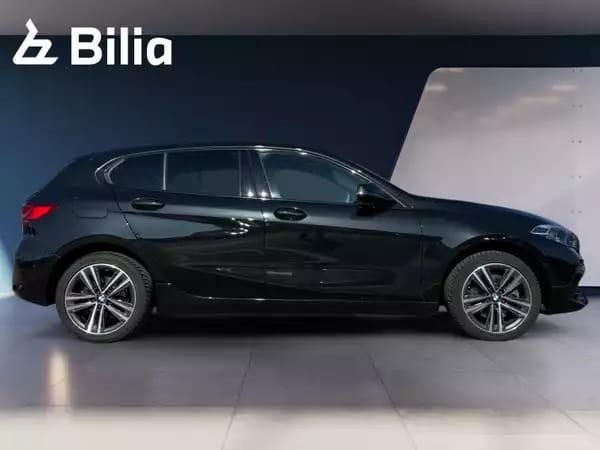 BMW 118 118i Hatch Sport Line - Photo 2