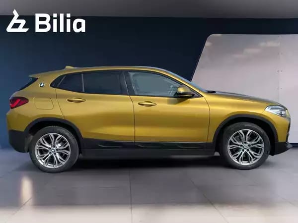 BMW X2 X2 sDrive18i - Photo 2