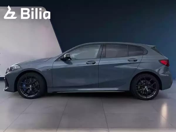BMW 135 M135i xDrive Hatch - Photo 2