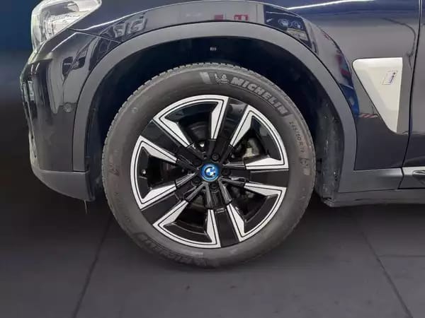 BMW iX3 electrique - Photo 3