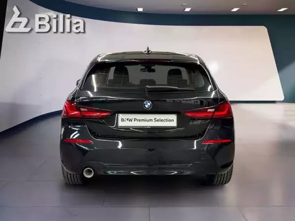 BMW 116 116d Hatch - Photo 3