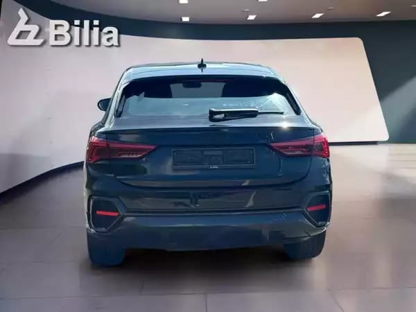 Audi Q3 Sportback - Photo 3