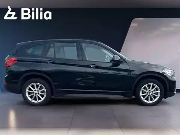 BMW X1 sDrive16d - Photo 2