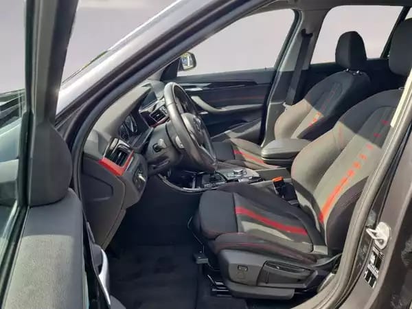 BMW X1 X1 sDrive16d Sport Line - Photo 3