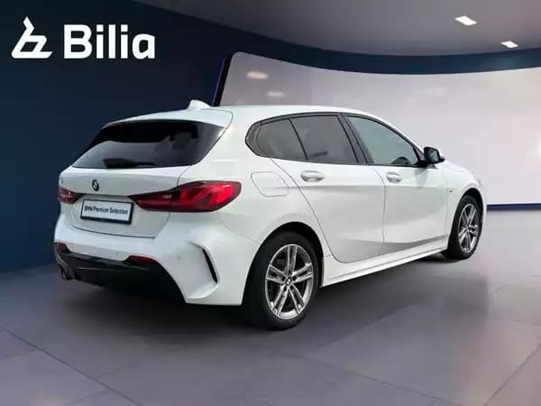 BMW 116 i Pack M - Photo 2