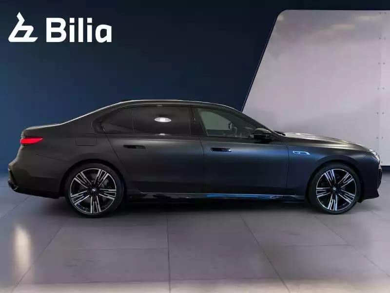 BMW 760 M760e xDrive - Photo 1