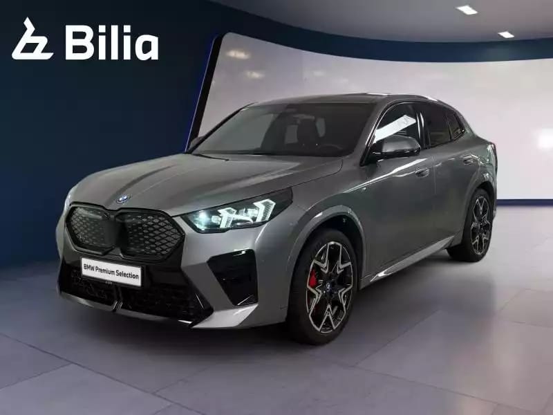 BMW iX2 iX2 xDrive30 - Photo 1