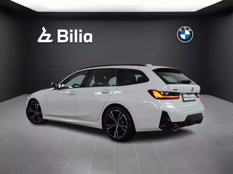 BMW 320 Touring M-Sport - Photo 1