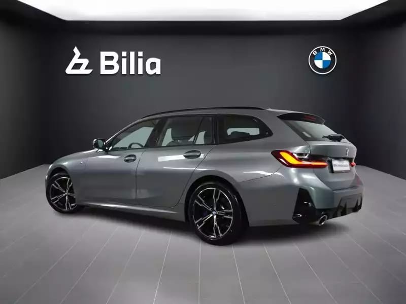 BMW 320 320d M-sport - Photo 1