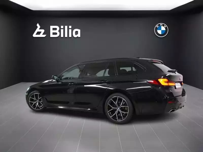 BMW 530 Touring M-SPORT - Photo 1