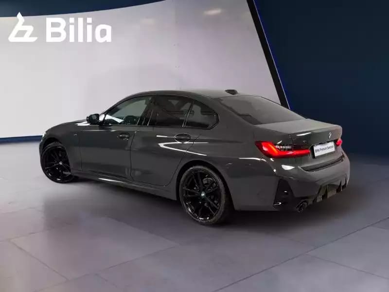 BMW 320 320d xDrive M-sport - Photo 1