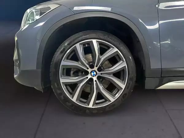 BMW X1 X1 20d xDrive xLine - Photo 3