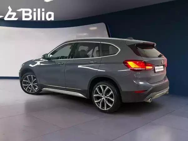 BMW X1 X1 20d xDrive xLine - Photo 2