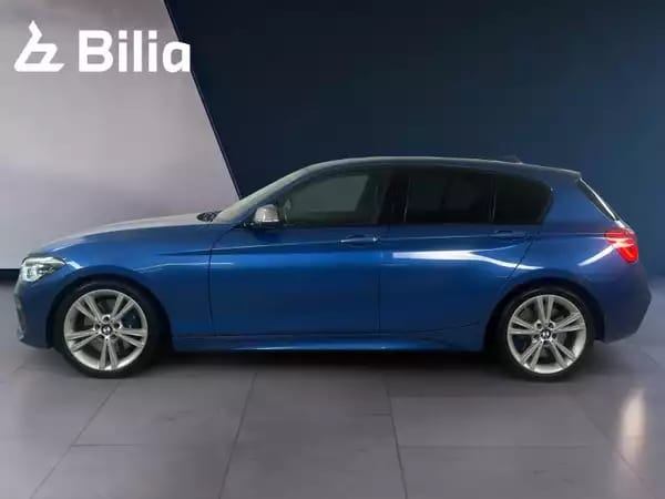 BMW 140 M140i xDrive - Photo 2