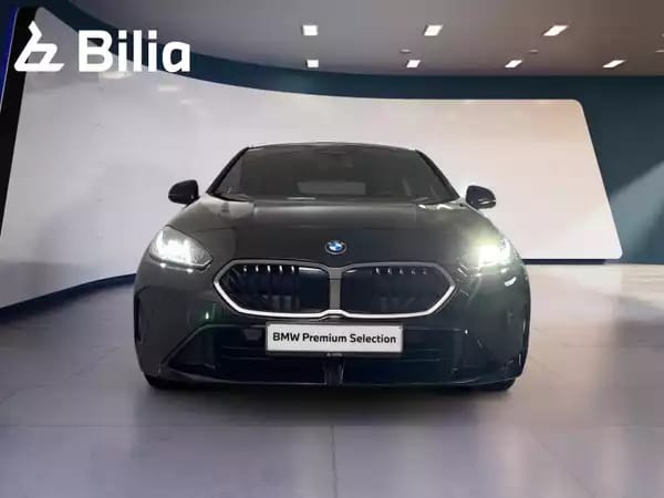 BMW 123 123i xDrive - Photo 2