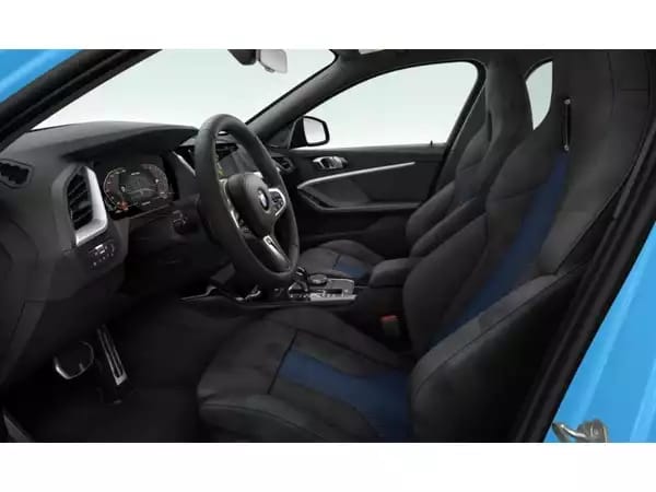 BMW 135 M135 xDrive Hatch - Photo 3