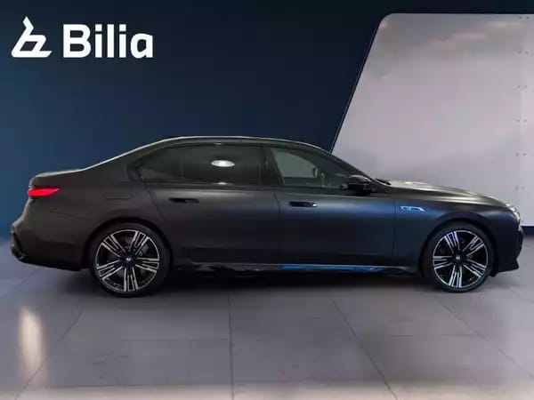 BMW 760 M760e xDrive - Photo 2