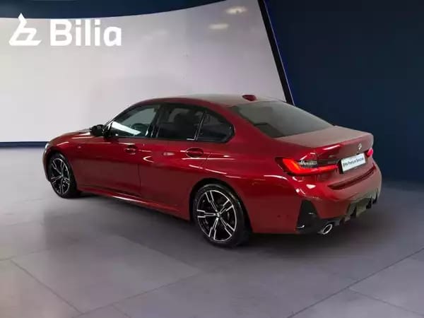 BMW 320 320d xDrive M-sport - Photo 3