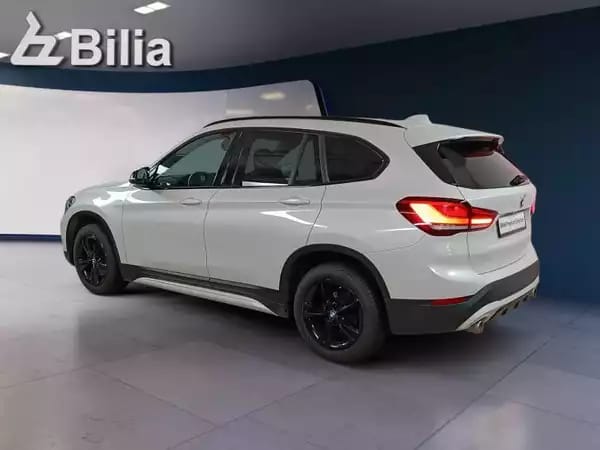 BMW X1 xDrive18d - Photo 2