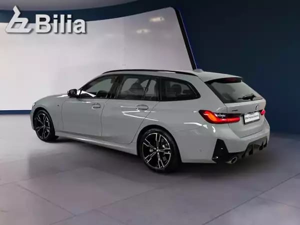 BMW 330 Touring M-SPORT - Photo 2